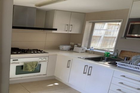 Photo of property in 42 Castlederg Drive, Flat Bush, Auckland, 2019