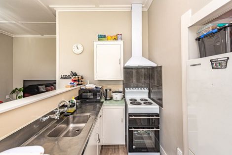 Photo of property in 334 Wicksteed Street, Whanganui, 4500