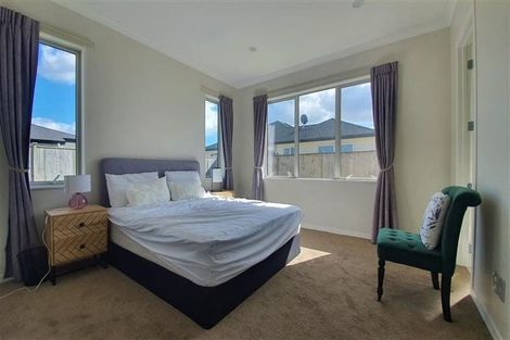 Photo of property in 14 Paso Fino Crescent, Karaka, Papakura, 2113
