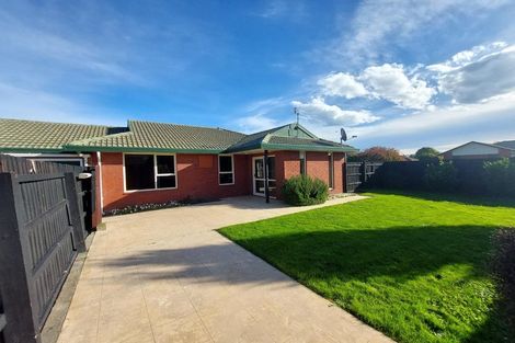 Photo of property in 1/16 Peebles Drive, Hei Hei, Christchurch, 8042