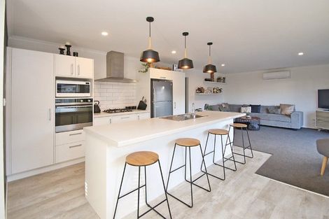 Photo of property in 42 Marion Crescent, Papamoa Beach, Papamoa, 3118