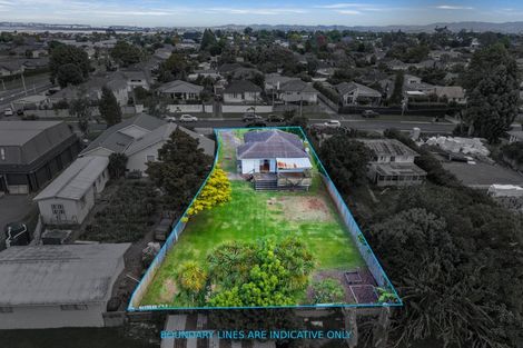 Photo of property in 62 Waipani Road, Te Atatu Peninsula, Auckland, 0610