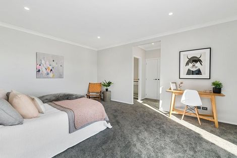 Photo of property in 13 Pacific View, Whitby, Porirua, 5024