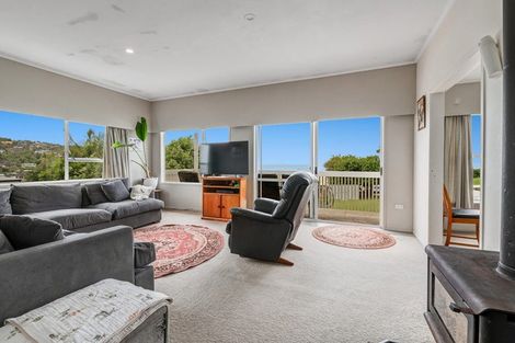 Photo of property in 1031 Whangaparaoa Road, Tindalls Beach, Whangaparaoa, 0930