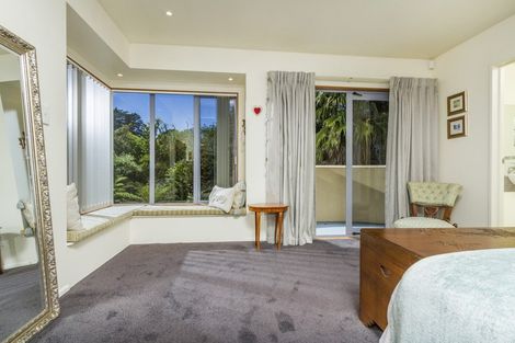 Photo of property in 288 Glenvar Road, Torbay, Auckland, 0630