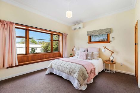 Photo of property in 14 Simla Crescent, Khandallah, Wellington, 6035