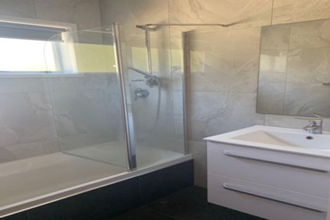 Photo of property in 3/55 Newington Road, Henderson, Auckland, 0612