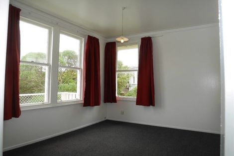Photo of property in 19 Hiropi Street, Newtown, Wellington, 6021