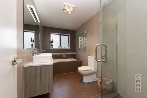 Photo of property in 1 Duchess Way, Riverhead, 0820