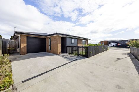 Photo of property in 52 Pragma Rise, Rototuna North, Hamilton, 3210