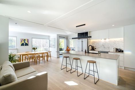 Photo of property in 2/26 Onepoto Road, Hauraki, Auckland, 0622