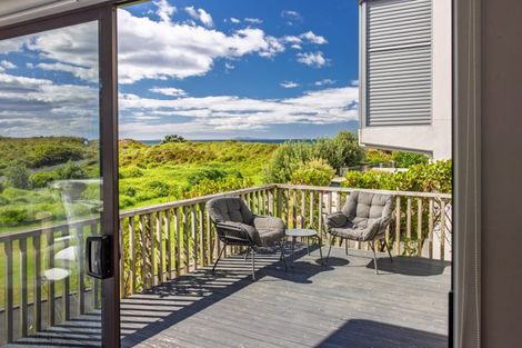 Photo of property in 1009 Papamoa Beach Road, Papamoa Beach, Papamoa, 3118