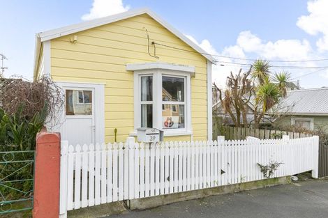 Photo of property in 39 Normanby Street, Newtown, Wellington, 6021