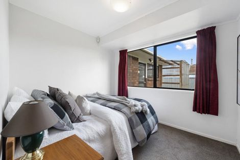 Photo of property in 71 Aberfeldy Avenue, Highland Park, Auckland, 2010