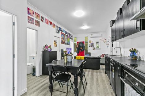 Photo of property in 31 Devon Street, Aro Valley, Wellington, 6021