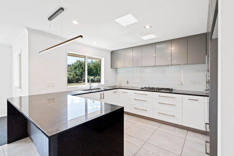 Photo of property in 26 Waterbridge Way, Rolleston, 7614