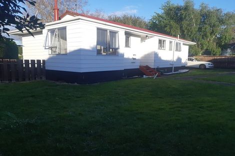 Photo of property in 16 Gloaming Place, Conifer Grove, Takanini, 2112