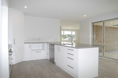 Photo of property in 36 Otaihanga Road, Otaihanga, Paraparaumu, 5036