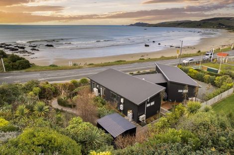 Photo of property in 46 Esplanade, Kaka Point, 9271