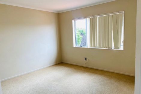 Photo of property in 9 Maypark Crescent, Flat Bush, Auckland, 2016
