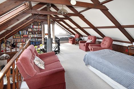 Photo of property in 30 Black Peak Road, Omarama, 9412