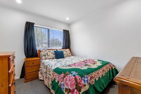 Photo of property in 2/220 Great South Road, Takanini, 2112