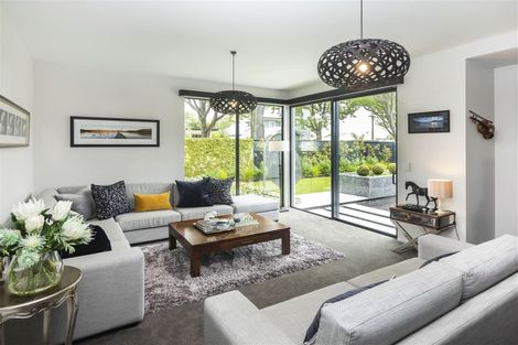 Photo of property in 416 Papanui Road, Papanui, Christchurch, 8053