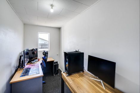 Photo of property in 8 Spriggs Crescent, Greenmeadows, Napier, 4112