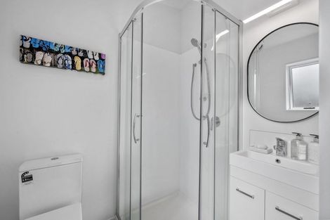 Photo of property in 1/69 Bay Street, Red Beach, 0932