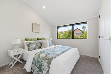 Photo of property in 2 Seaford Place, Murrays Bay, Auckland, 0630