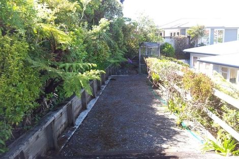 Photo of property in 40 Lohia Street, Khandallah, Wellington, 6035