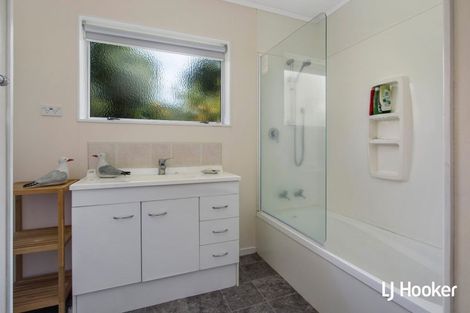 Photo of property in 6 Nathan Place, Athenree, Katikati, 3177