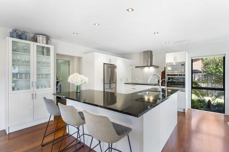 Photo of property in 43 Kenmure Avenue, Forrest Hill, Auckland, 0620