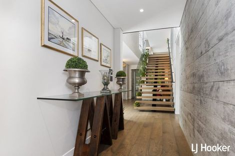 Photo of property in 18 Dillon Street, Waihi Beach, 3611