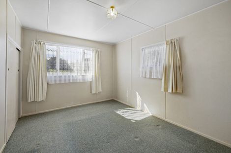 Photo of property in 71 Seymour Street, Waitara, 4320