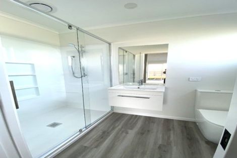 Photo of property in 58 Empire Crescent, Papamoa, 3118