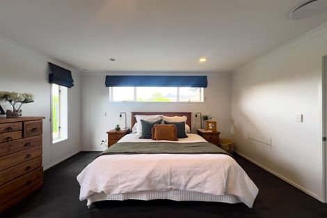 Photo of property in 14 Rosewood Court, Huntington, Hamilton, 3210