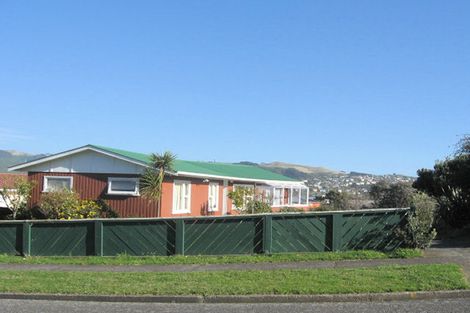 Photo of property in 14 Inlet View, Titahi Bay, Porirua, 5022