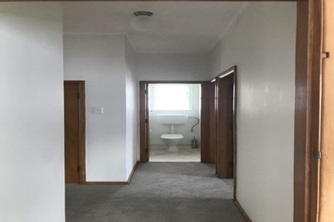 Photo of property in 16 Strathmore Avenue, Strathmore Park, Wellington, 6022