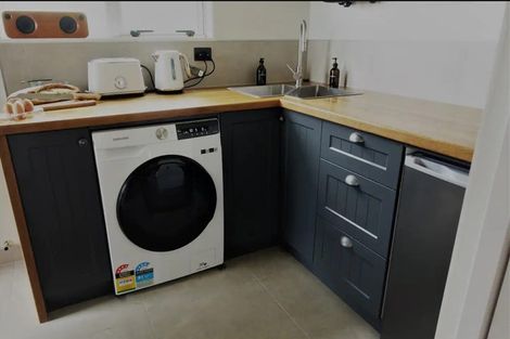 Photo of property in 1798 Waimarama Road, Waimarama, Havelock North, 4294