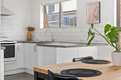 Photo of property in 14b Bain Street, Mount Maunganui, 3116