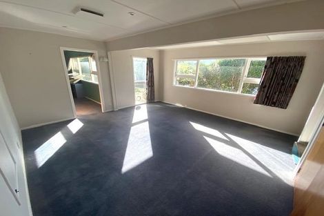 Photo of property in 8 Arapiko Street, Johnsonville, Wellington, 6037