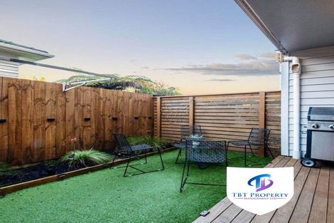 Photo of property in 3/504 Swanson Road, Ranui, Auckland, 0612