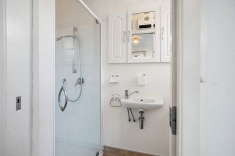 Photo of property in 333 Kapiti Road, Paraparaumu Beach, Paraparaumu, 5032