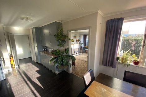 Photo of property in 42 Costley Street, Carterton, 5713