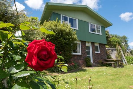 Photo of property in 33 Trig Road, Whitford, Howick, 2571