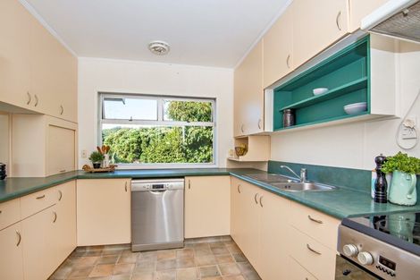 Photo of property in 38 Seaview Road, Whakatane, 3120