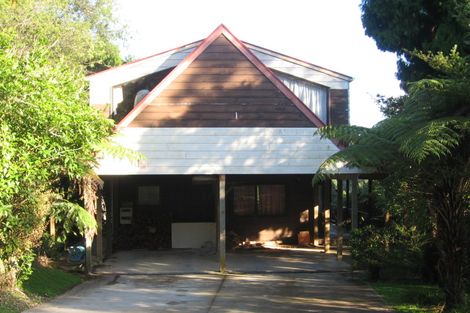 Photo of property in 15 Karen Road, Laingholm, Auckland, 0604