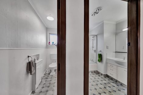 Photo of property in 25 Pacey Avenue, Hawera, 4610