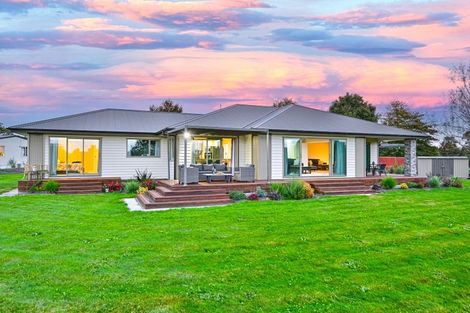 Photo of property in 150 Te Aute Road, Havelock North, 4130